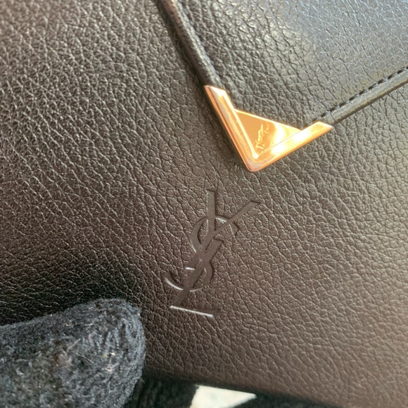 YSL Kisslock Wallet - Picture 4 of 12